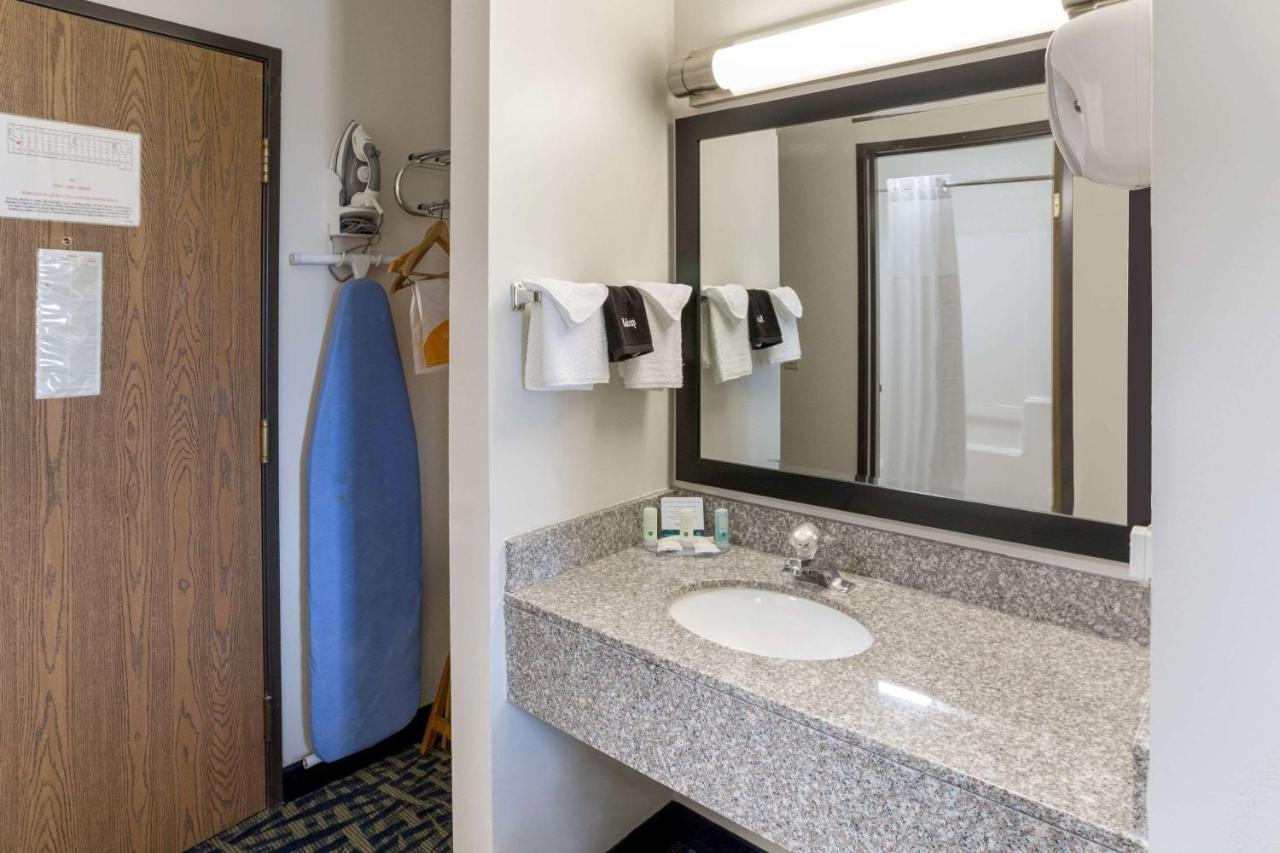 Quality Hotel Rochelle